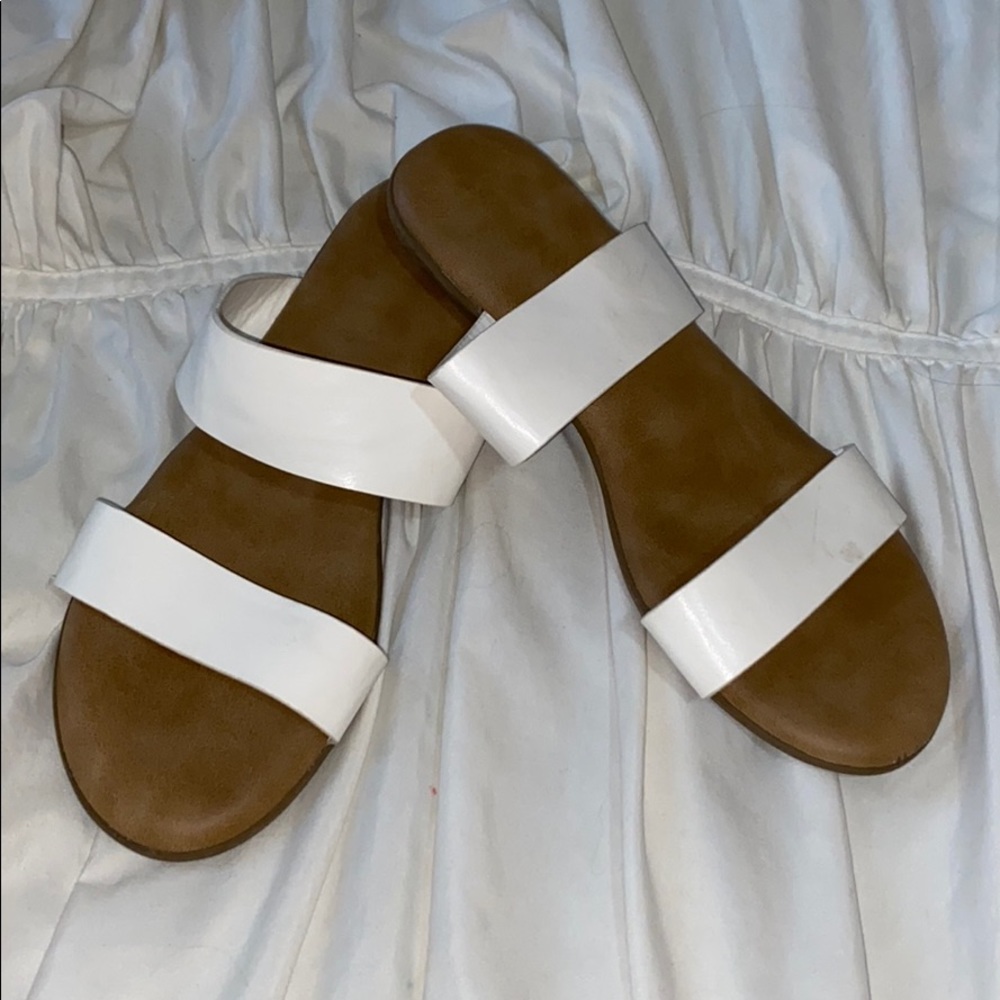 White slip-on shoes from shein